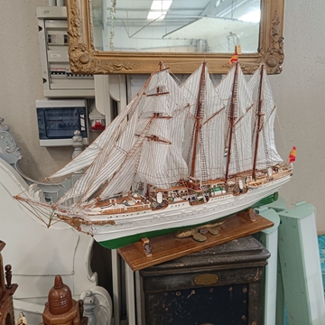 Maqueta barco Juan Sebastián Elcano - Imagen 1