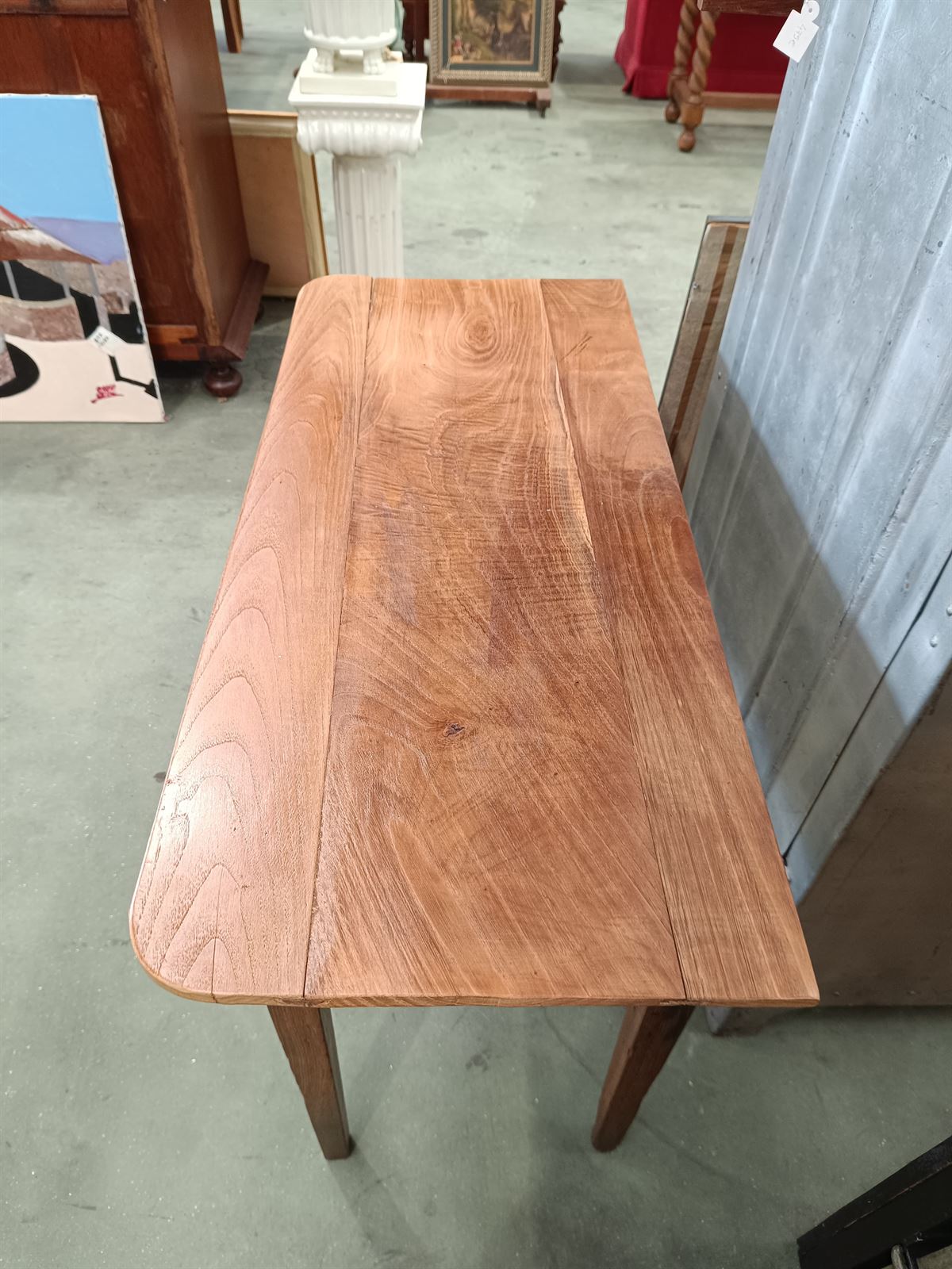 Mesa auxiliar antigua de madera de castaño - Imagen 3