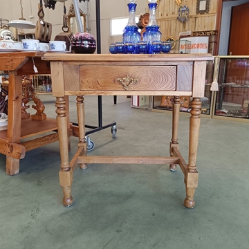 Mesa auxiliar antigua madera de castaño - Imagen 2