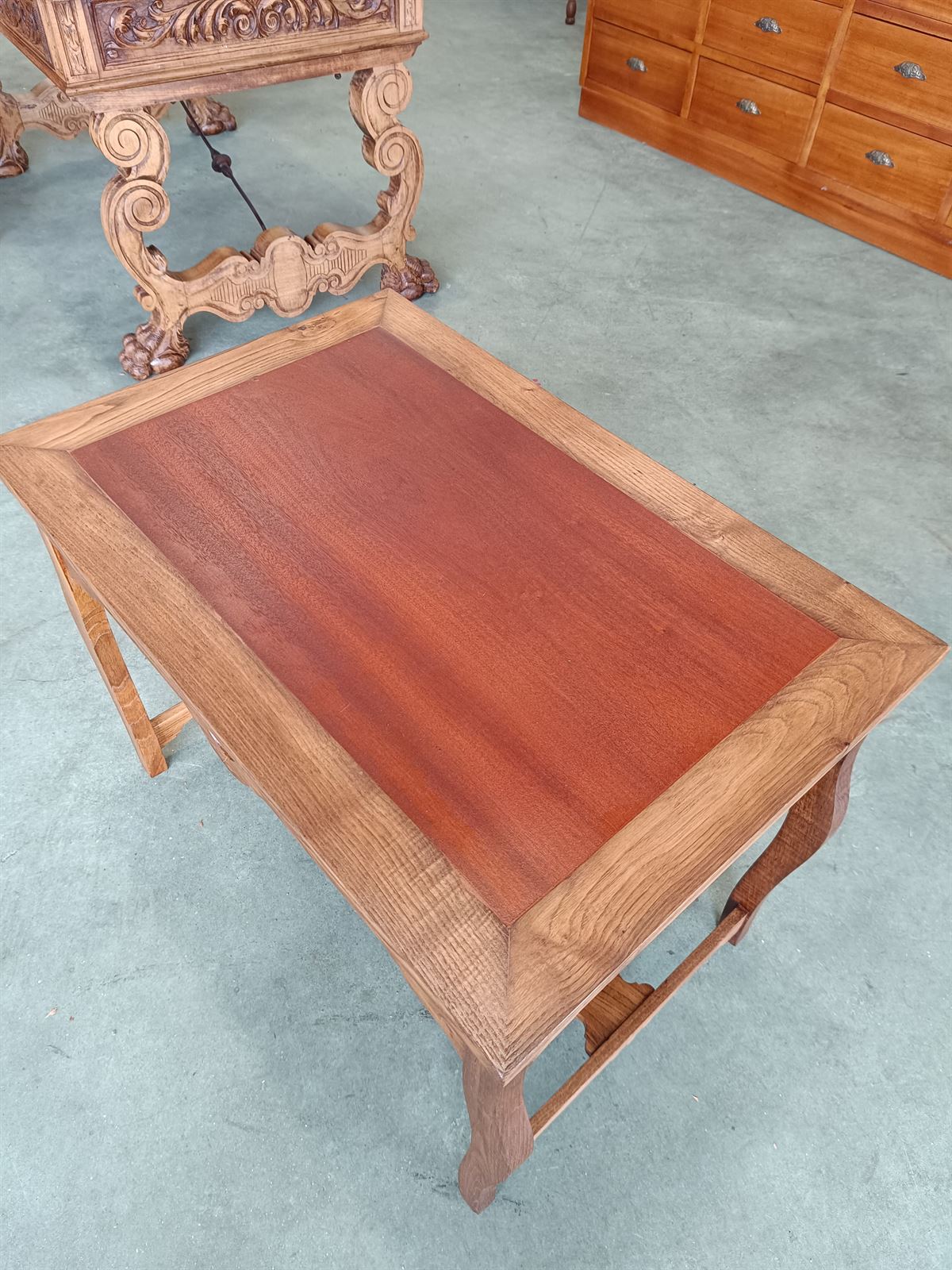 Mesa auxiliar de roble años 30 - Imagen 5