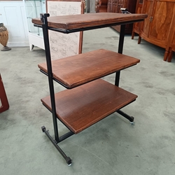 Mesa auxiliar estantería industrial - Imagen 1