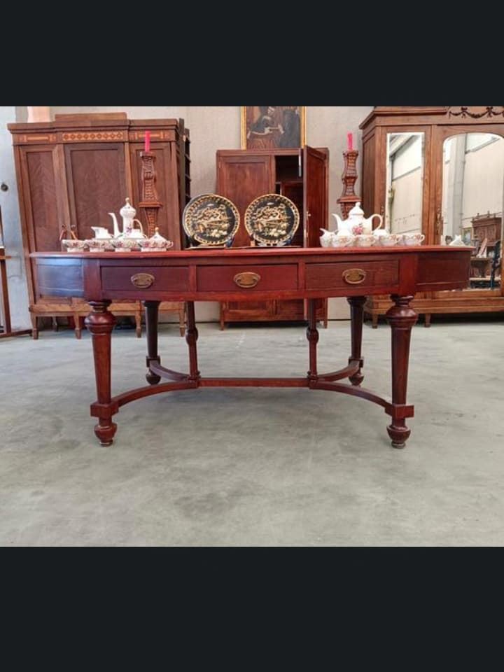 Mesa comedor estilo georgiano - Imagen 1