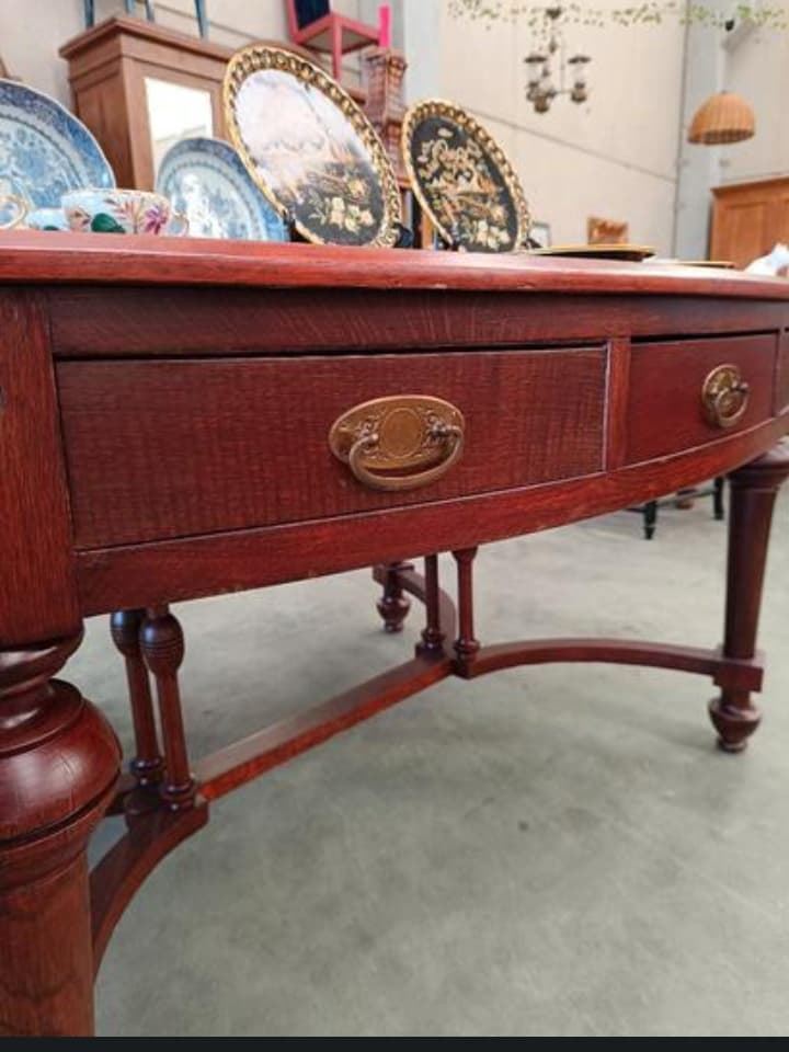 Mesa comedor estilo georgiano - Imagen 7