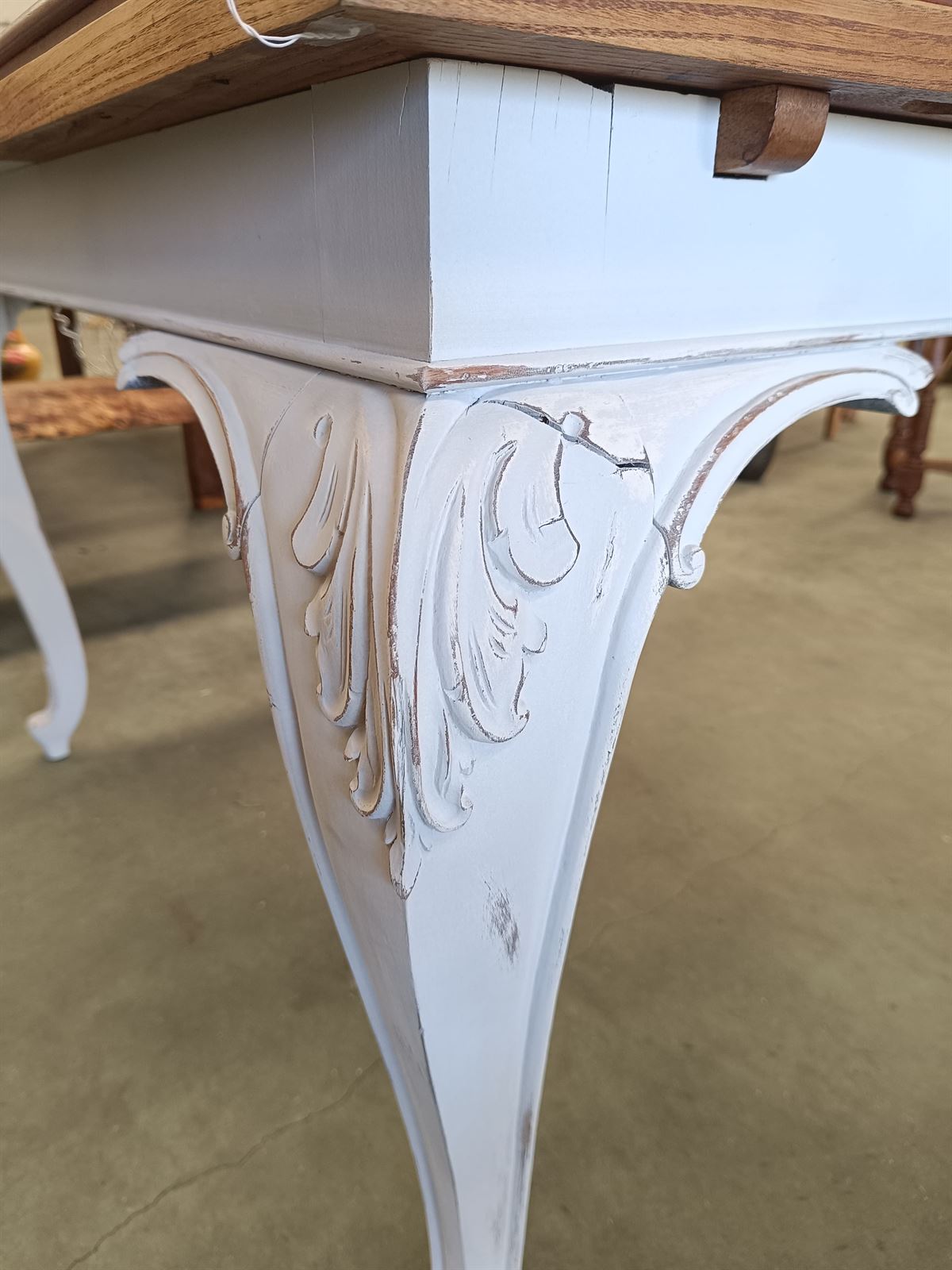 Mesa de comedor Shabby Chic de castaño - Imagen 4