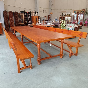 Mesa tamaño XL con bancos - Imagen 1