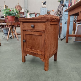 Mesilla ó mesita de madera de castaño - Imagen 1