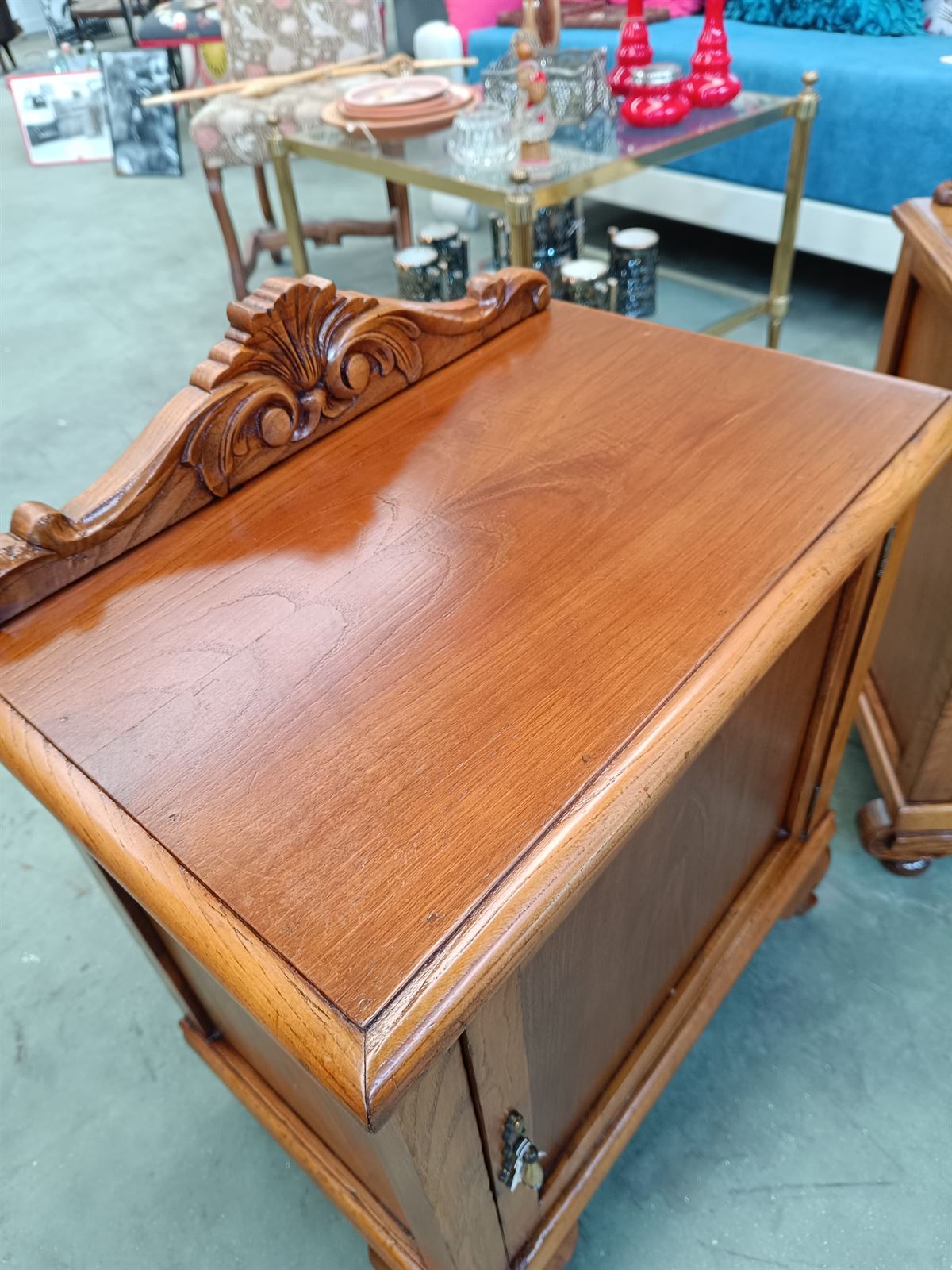 Mesita antigua madera de castaño - Imagen 5