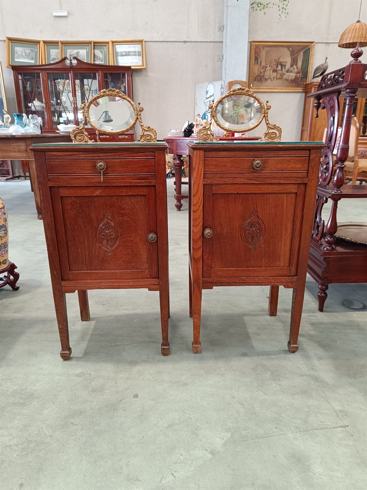 Mesitas de madera estilo Luis XVI - Imagen 1