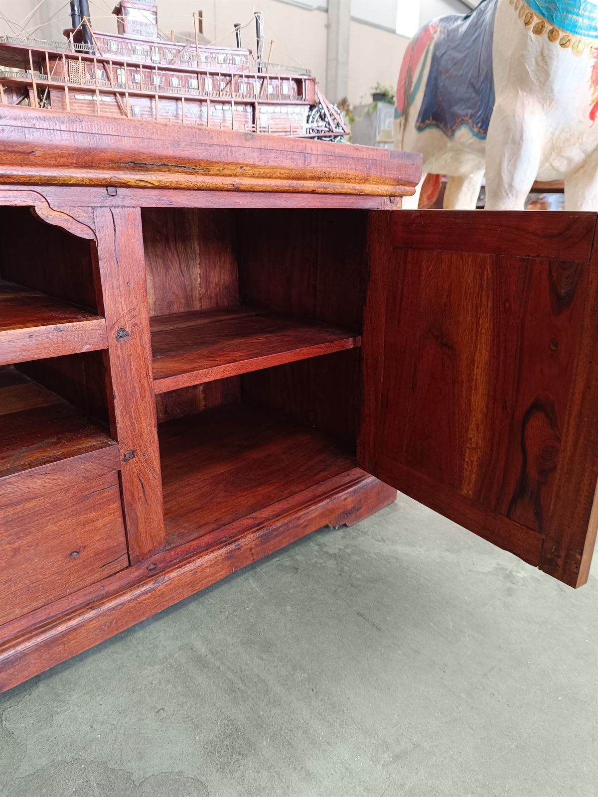 Mueble aparador auxiliar madera maciza - Imagen 6