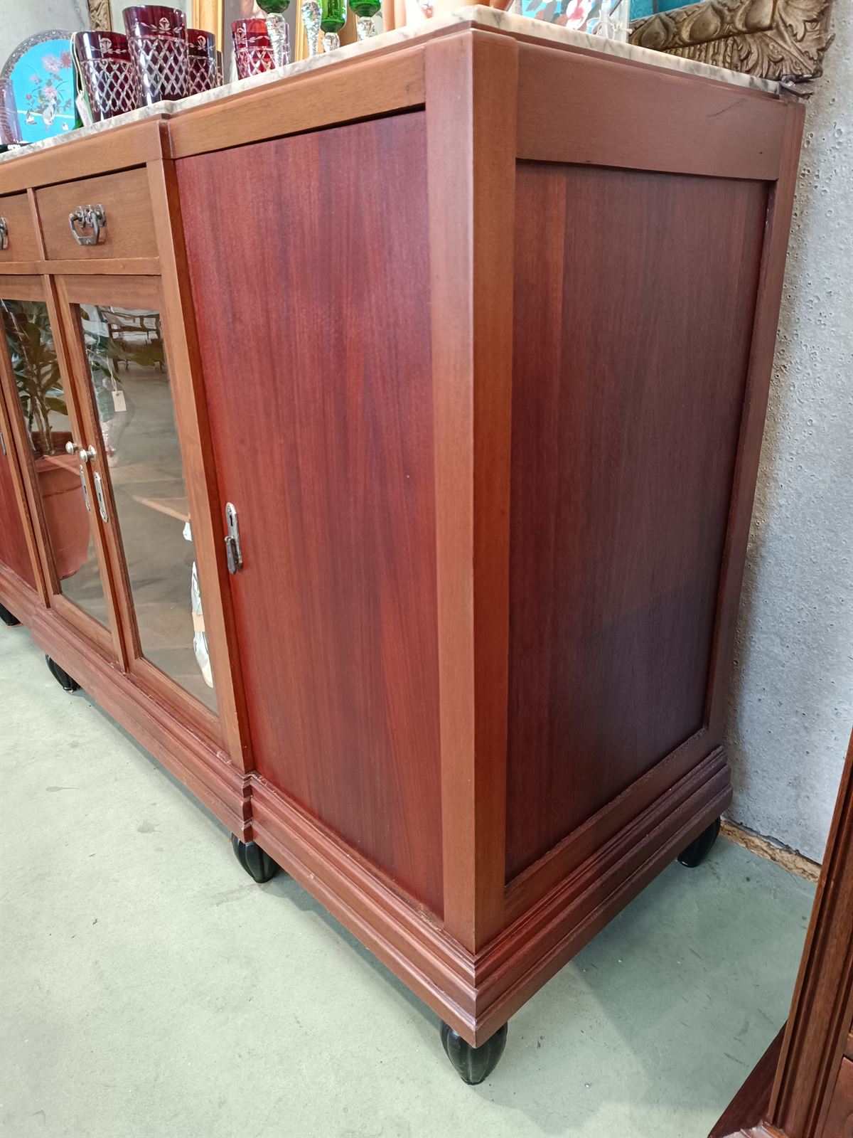 Mueble aparador de caoba - Imagen 4