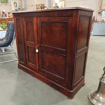 Mueble aparador de caoba - Imagen 1