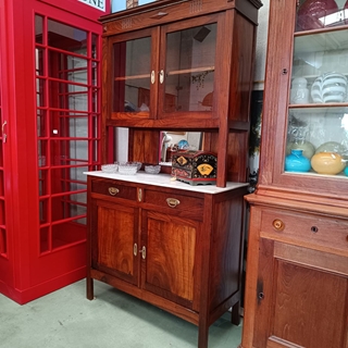 Mueble chinero antiguo de madera - Imagen 1