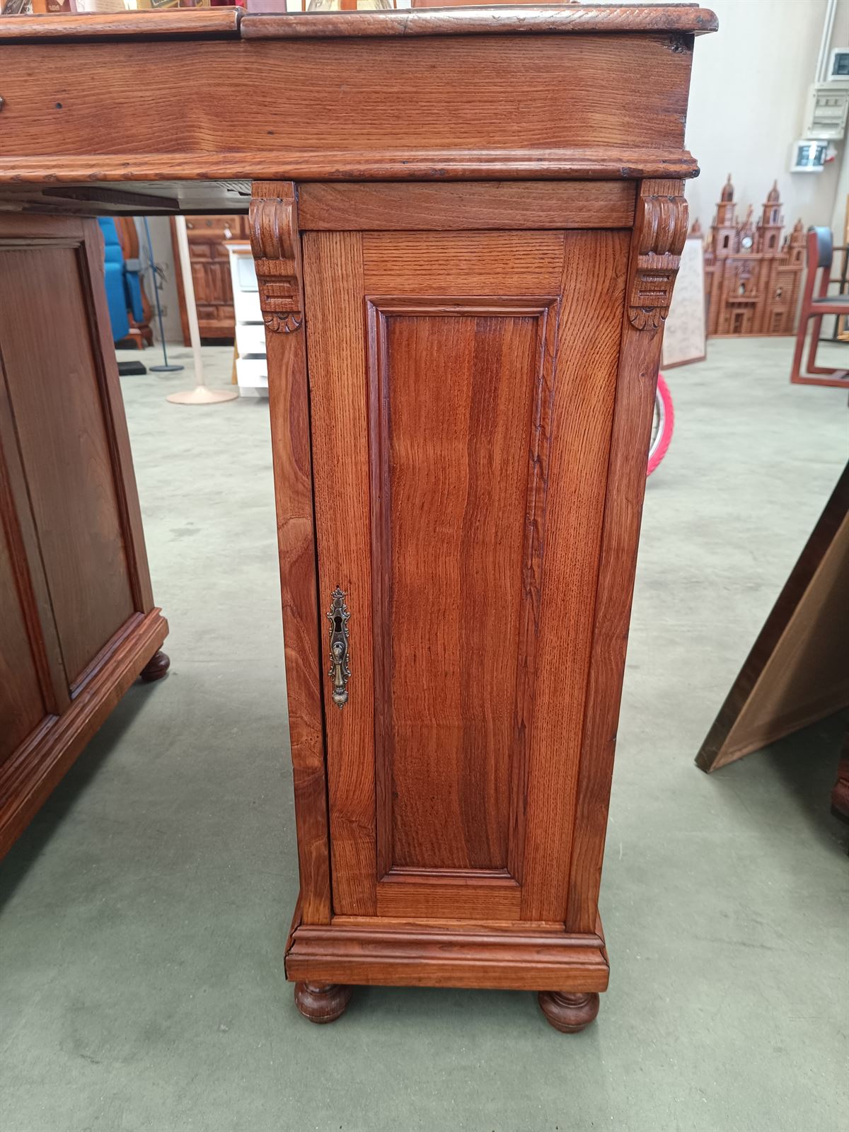 Mueble de madera estilo Davenport - Imagen 6