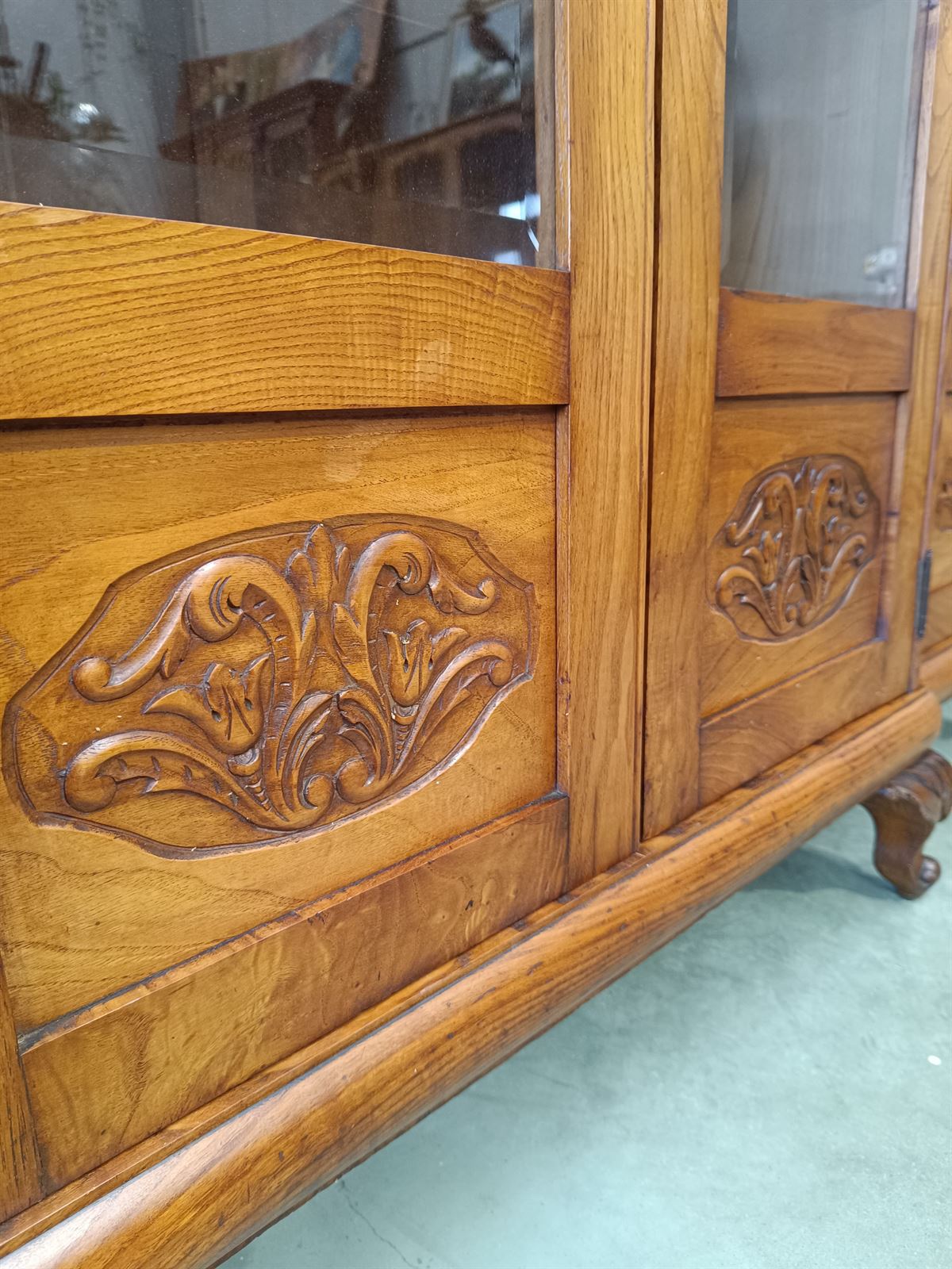Mueble librería de castaño - Imagen 4