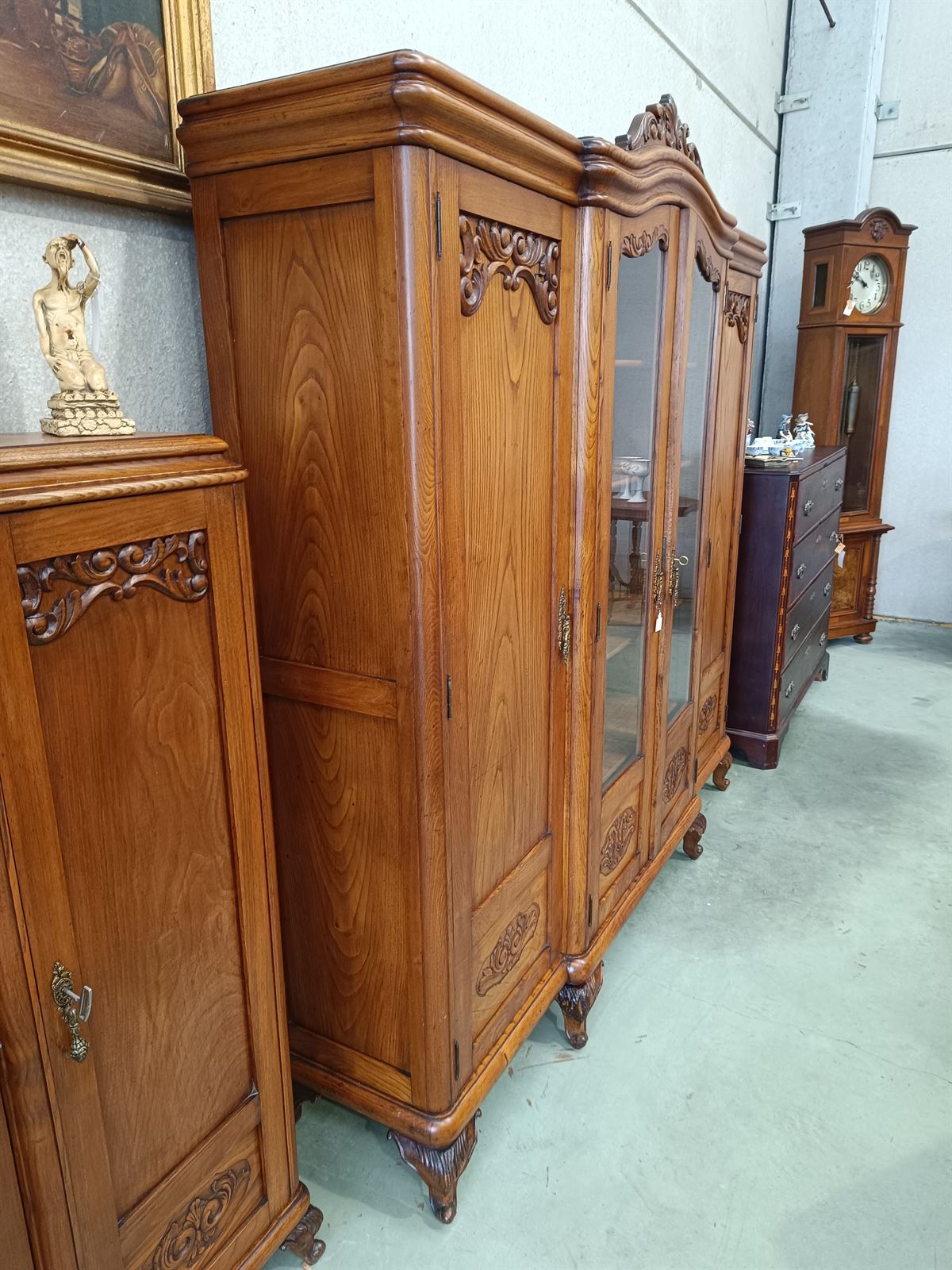 Mueble librería de castaño - Imagen 10