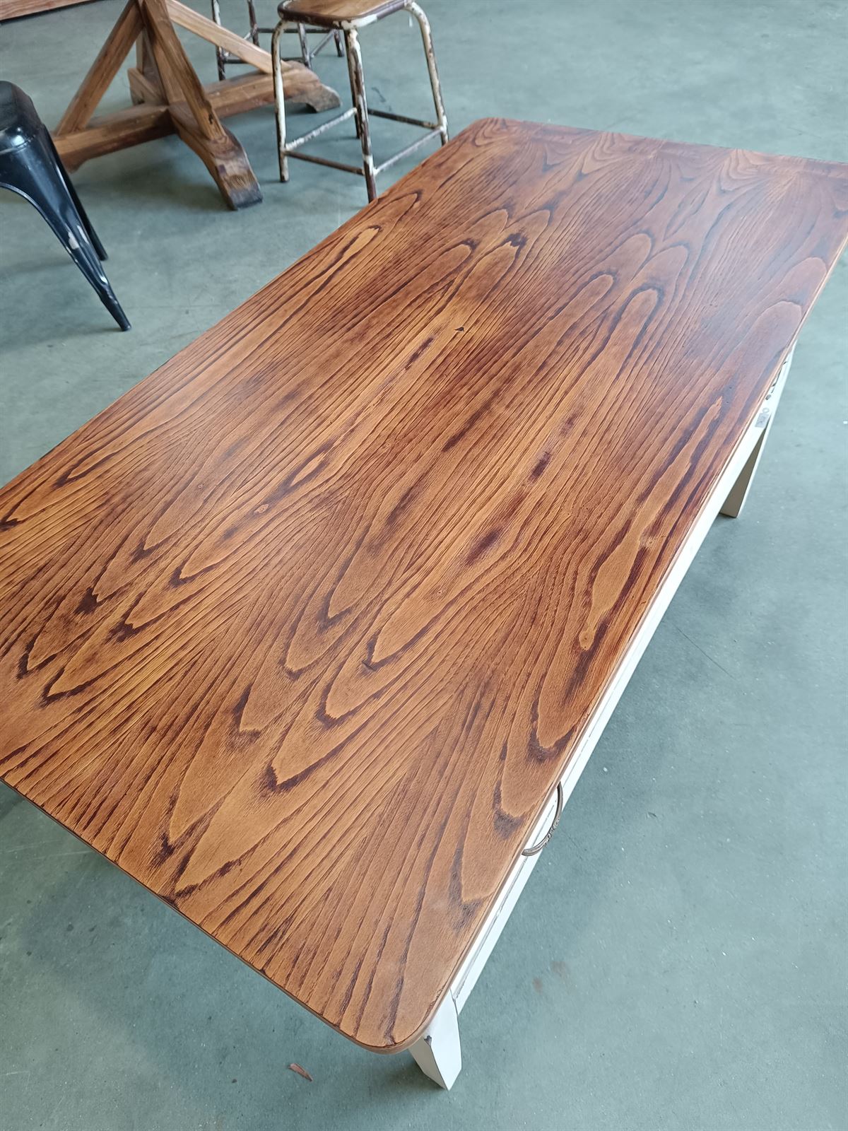 Mueble mesa auxiliar antiguo de madera - Imagen 3