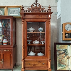 Mueble vitrina alfonsina S.XX - Imagen 1