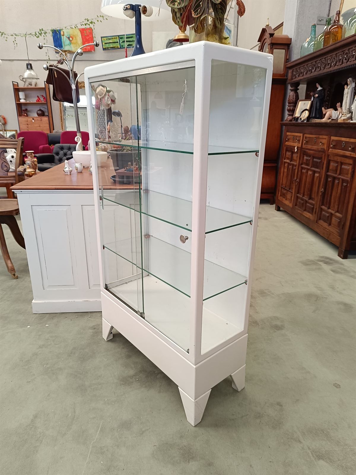 Mueble vitrina de médico años 70 - Imagen 5