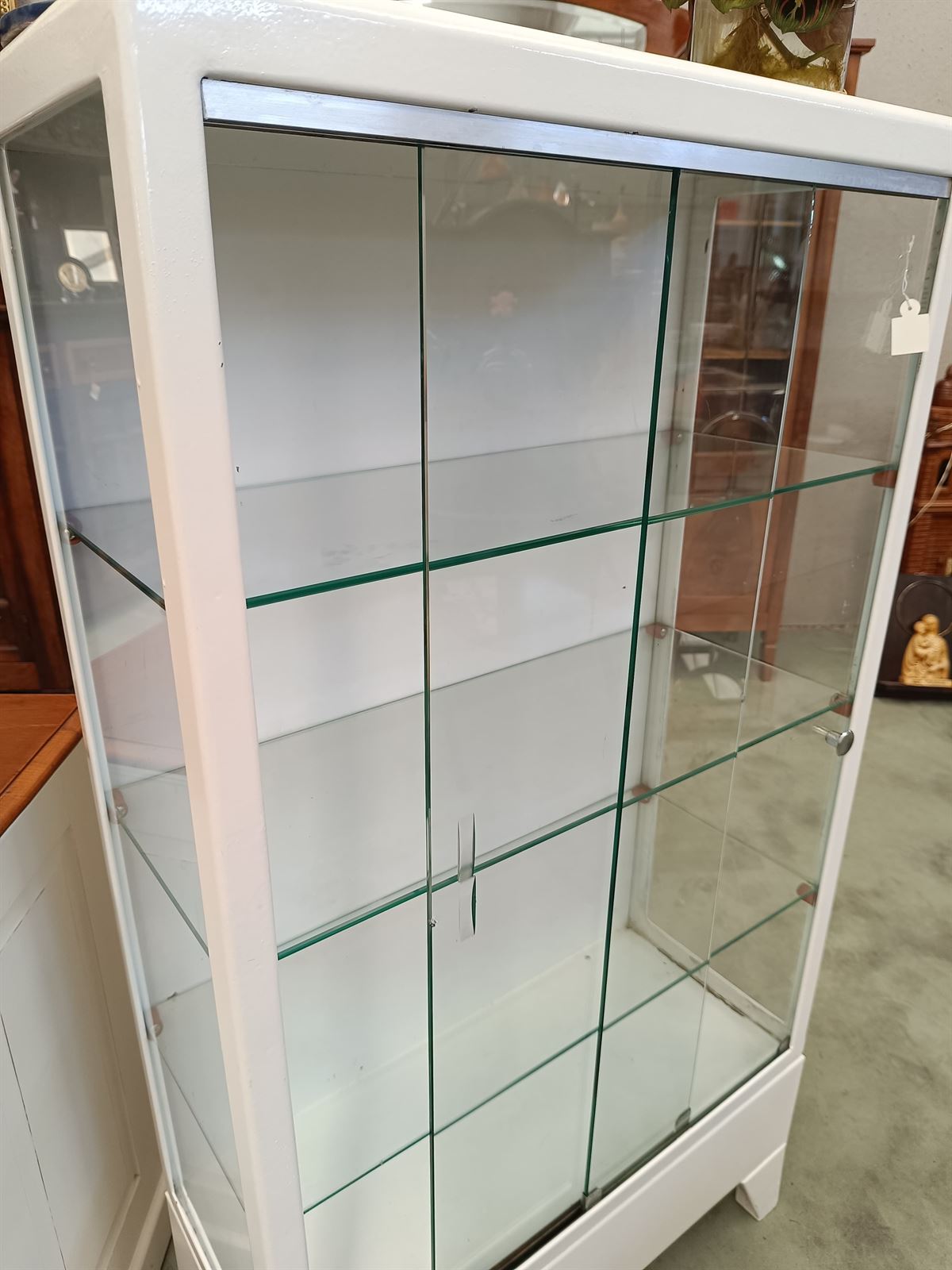 Mueble vitrina de médico años 70 - Imagen 6