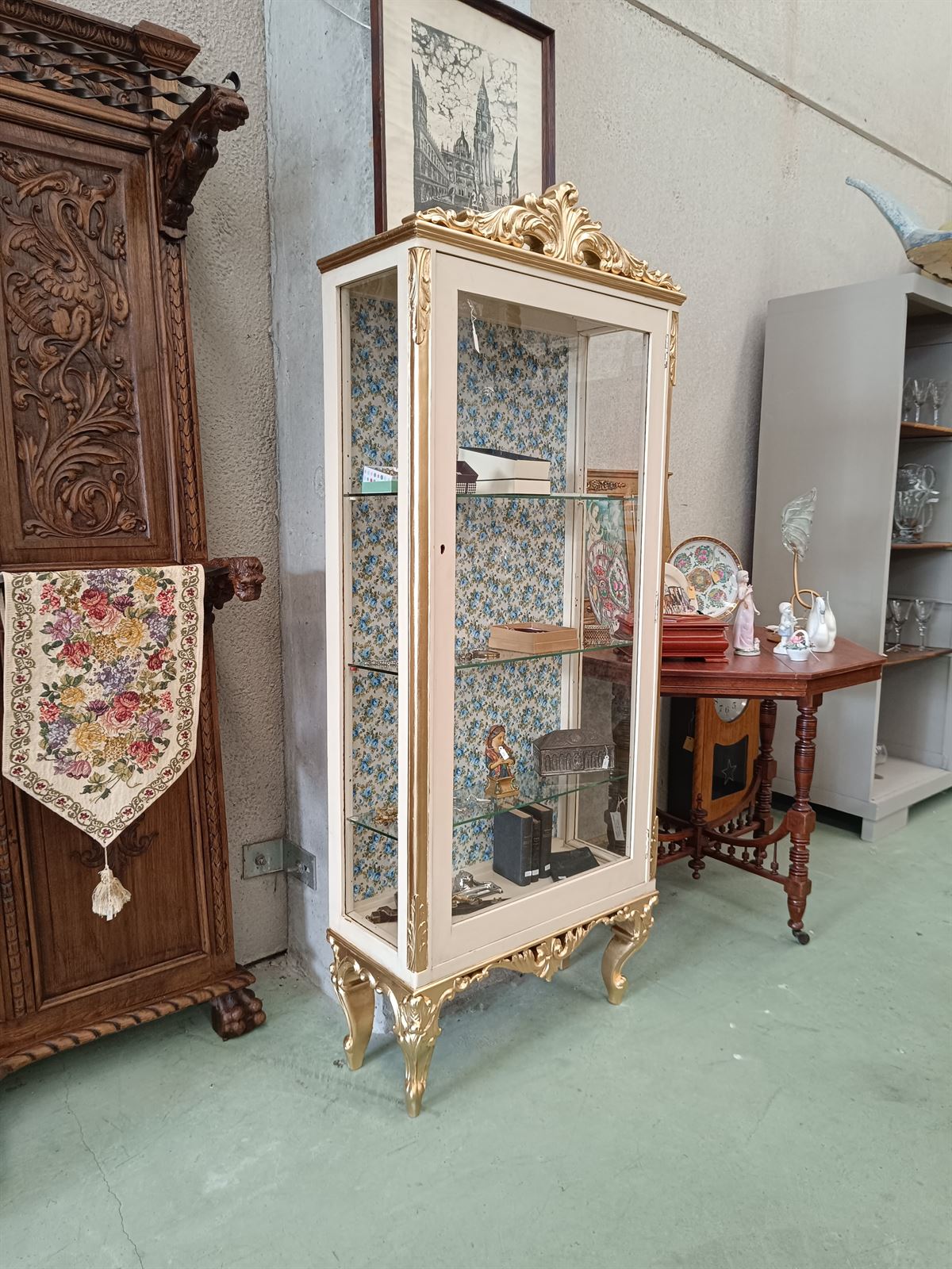 Mueble vitrina francesa - Imagen 1