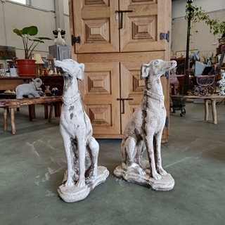Pareja de estatuas de perros galgos - Imagen 1