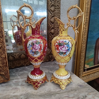 Pareja de jarrones ánforas estilo barroco - Imagen 1
