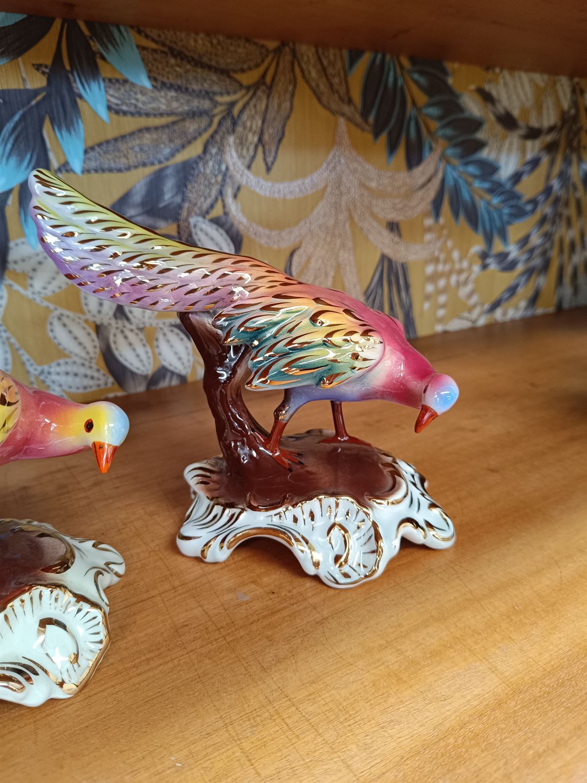 Pareja figuras pavos reales años 70 - Imagen 2