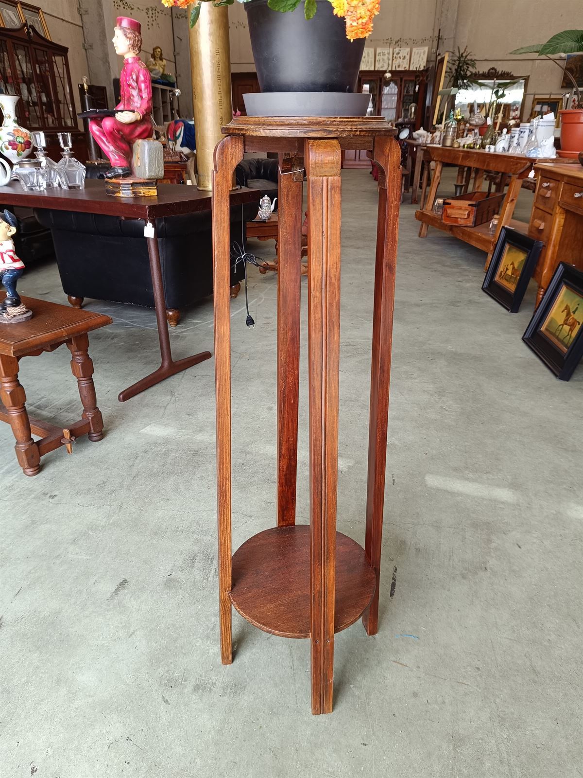 Peana pedestal de madera años 40 - Imagen 2
