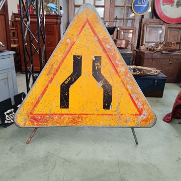 Señal triangular de tráfico - Imagen 1