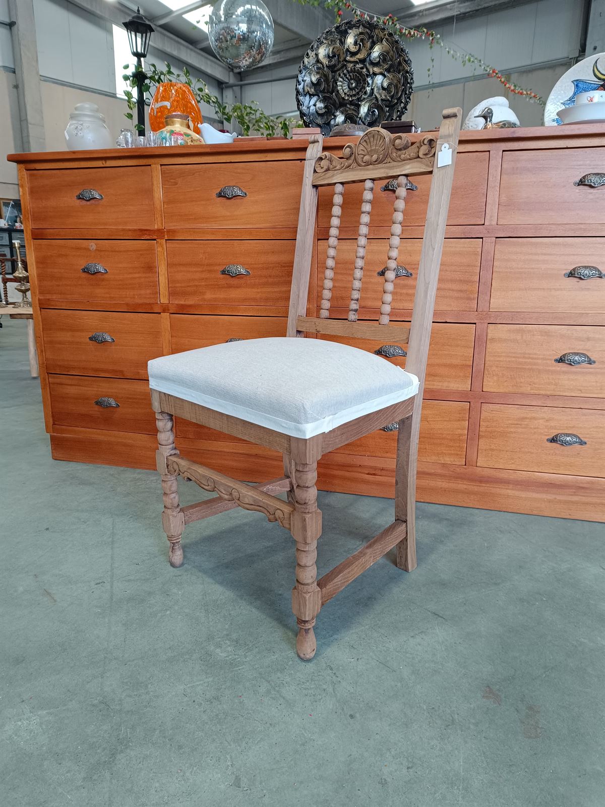 Silla antigua en madera de roble - Imagen 1