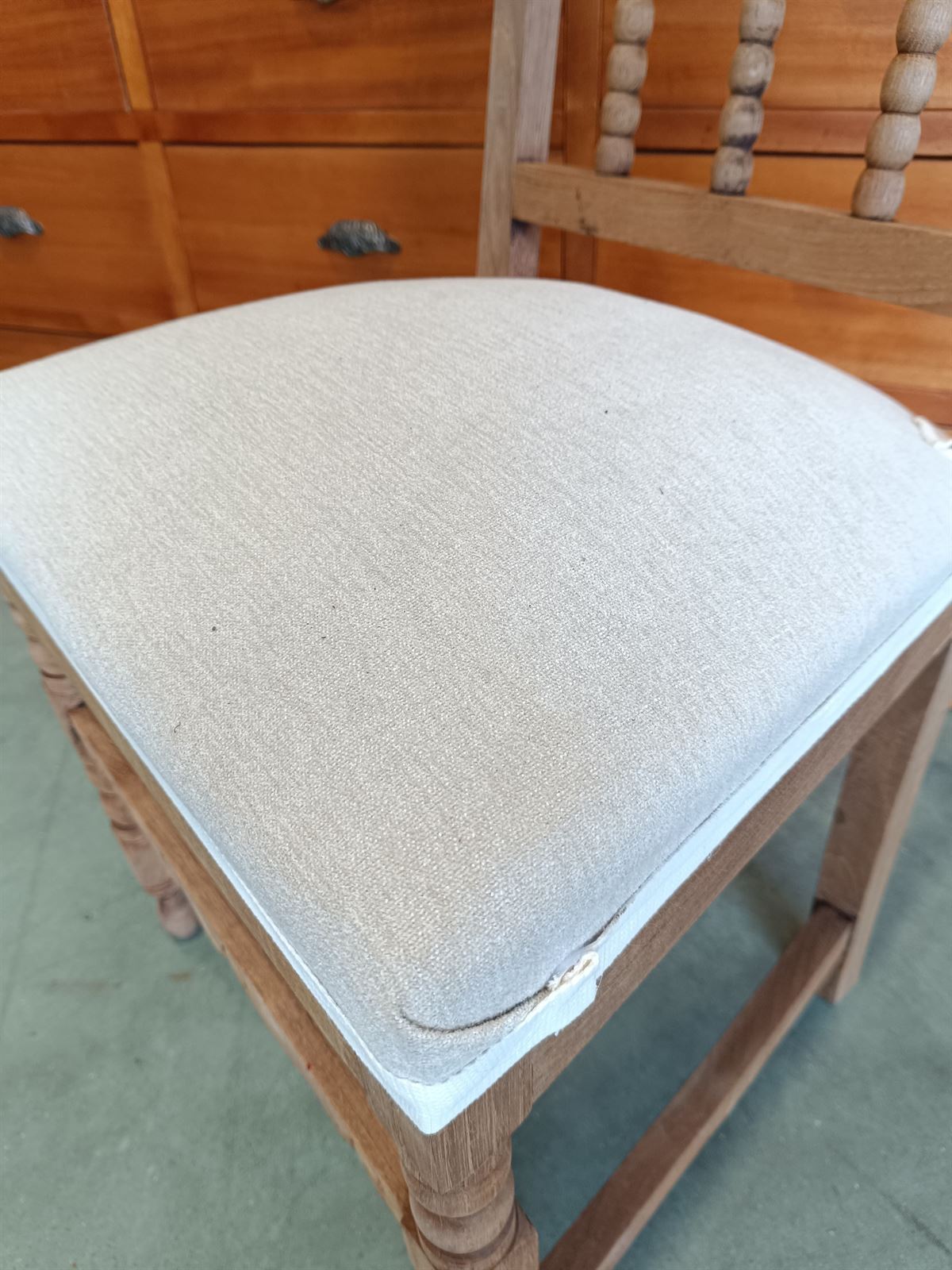 Silla antigua en madera de roble - Imagen 4