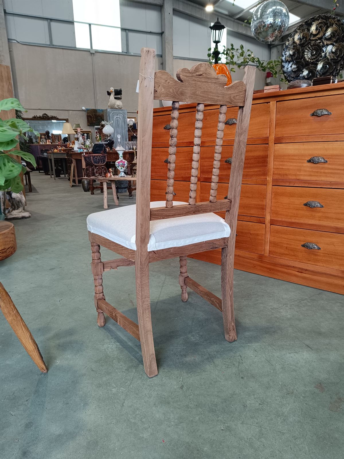 Silla antigua en madera de roble - Imagen 6