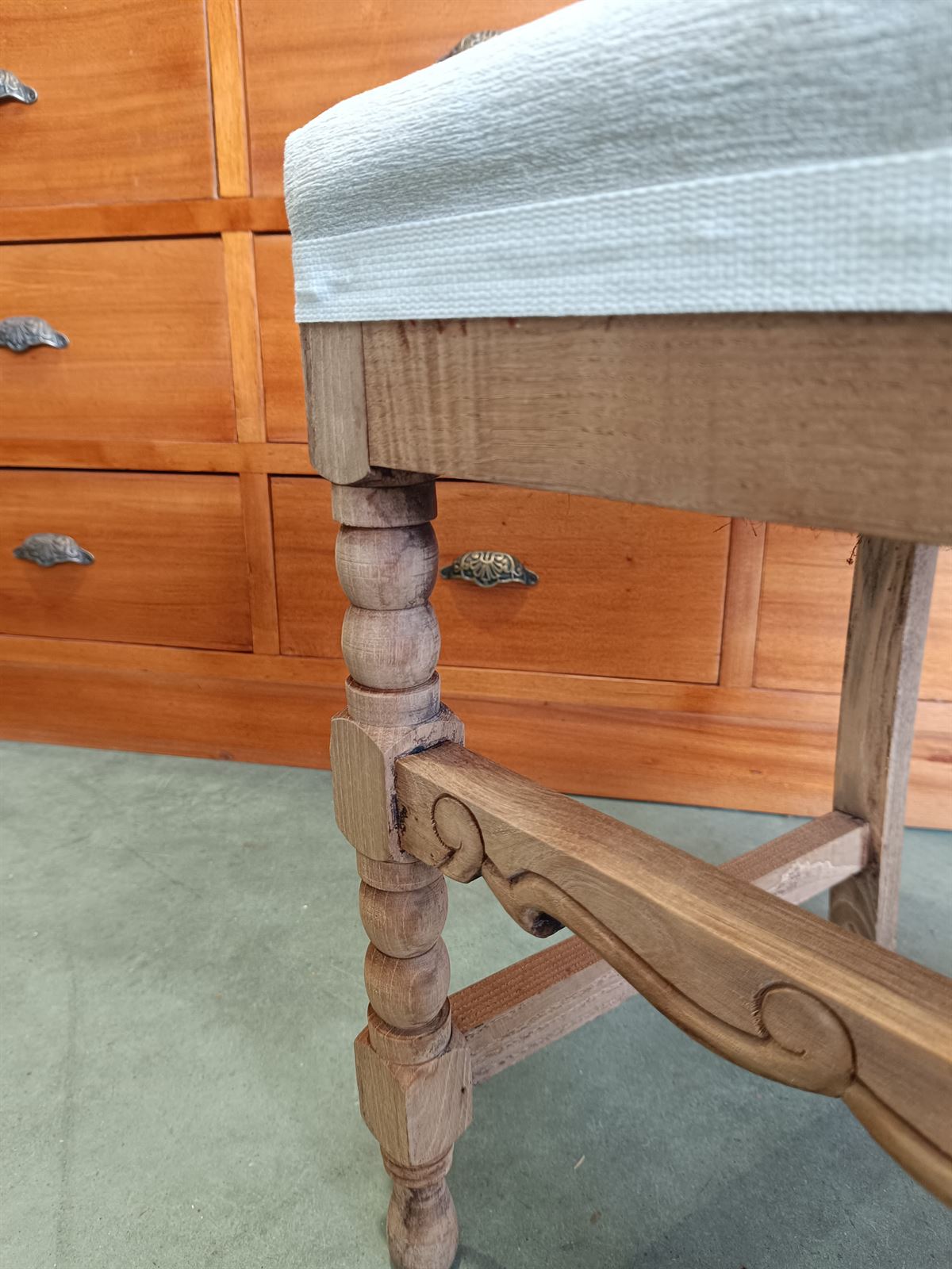 Silla antigua en madera de roble - Imagen 8