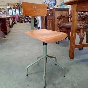 Silla industrial de taller - Imagen 1