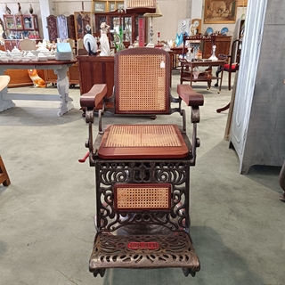 Sillón de barbero antiguo 1910 - Imagen 2