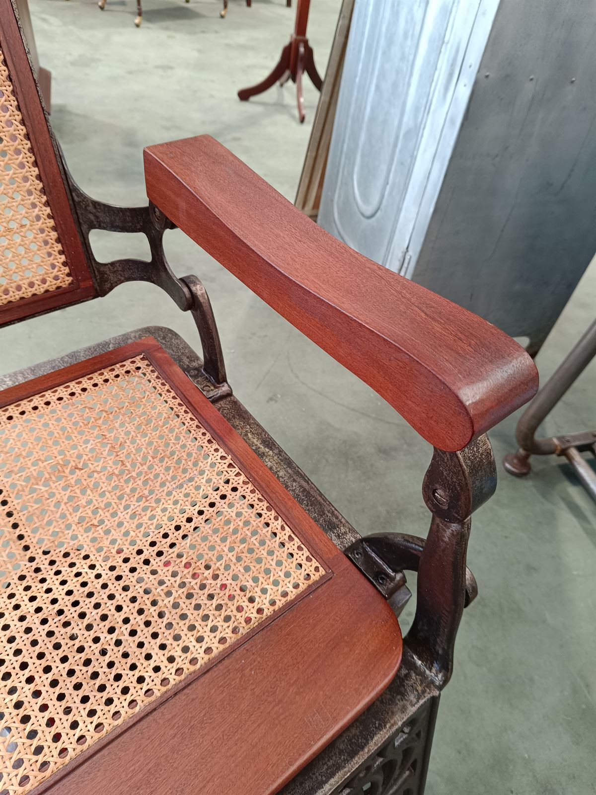 Sillón de barbero antiguo 1910 - Imagen 6