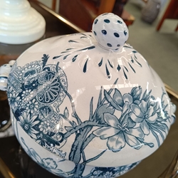 Sopera antigua de porcelana - Imagen 2