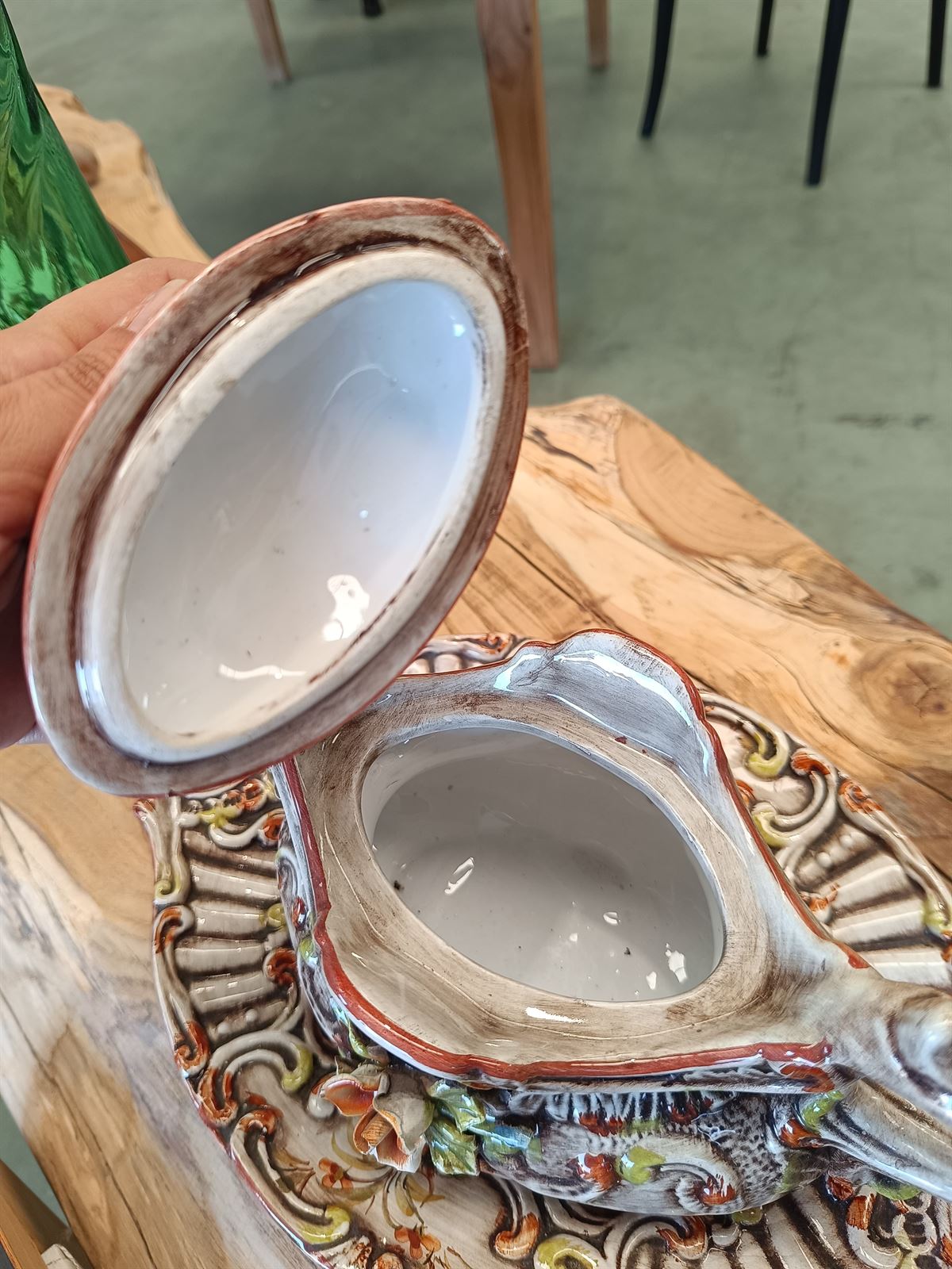 Sopera con bandeja porcelana Capodimonte - Imagen 7