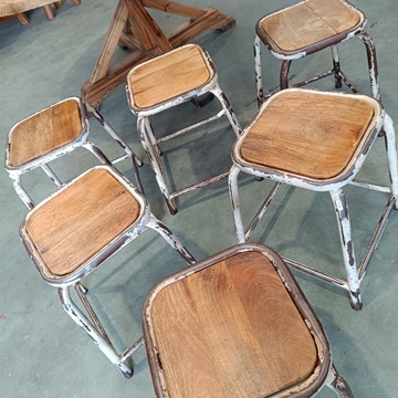 Taburete industrial hierro y madera - Imagen 2